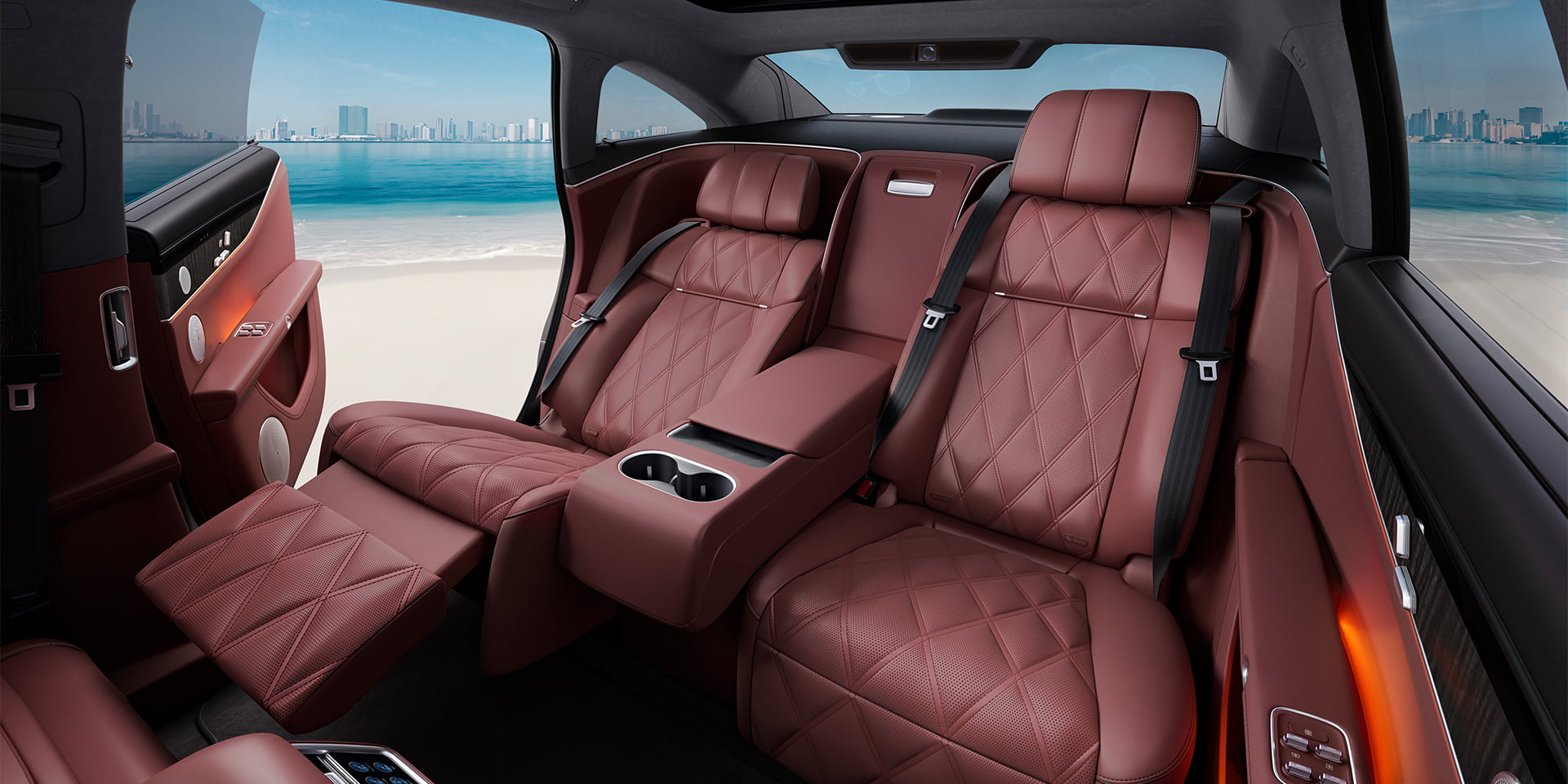 享界 S9 星云红内饰