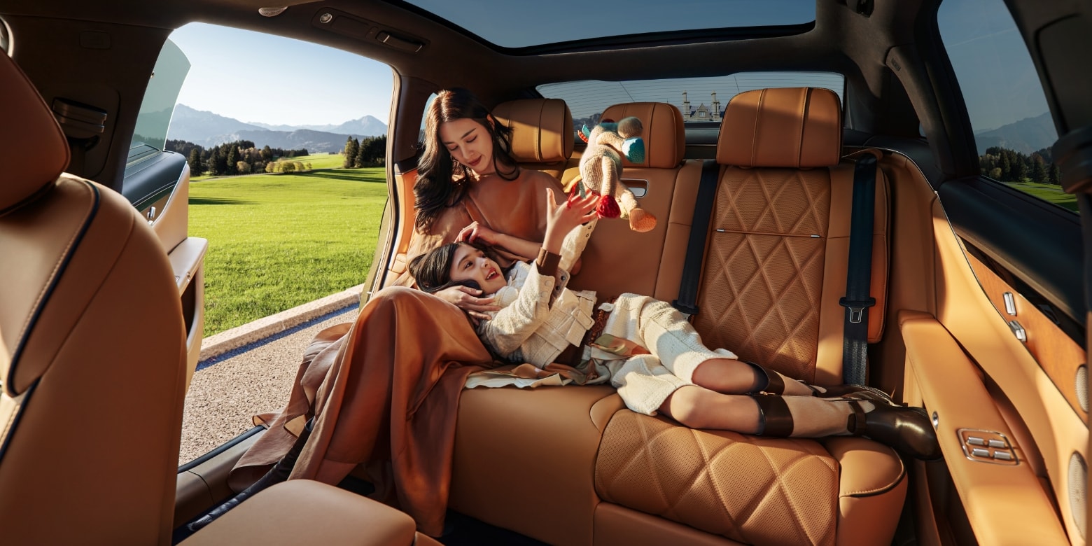 享界 S9 奢五座布局